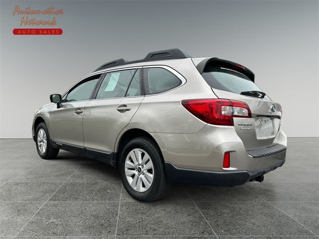 2017 Subaru Outback Base