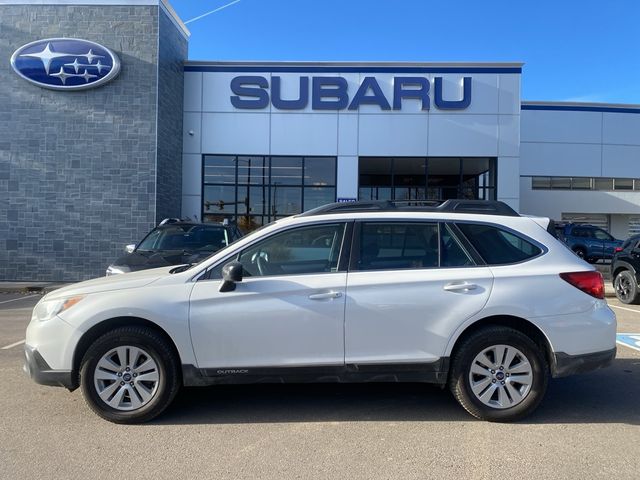 2017 Subaru Outback Base