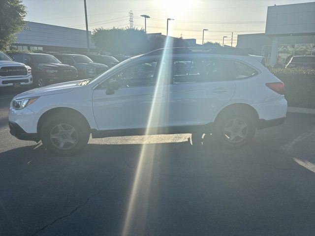 2017 Subaru Outback Base