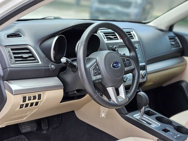 2017 Subaru Outback Base