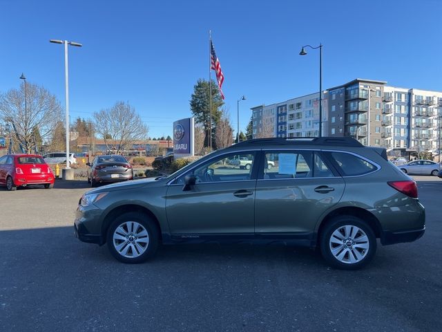 2017 Subaru Outback Base