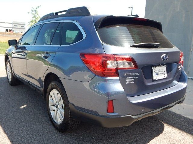 2017 Subaru Outback Base