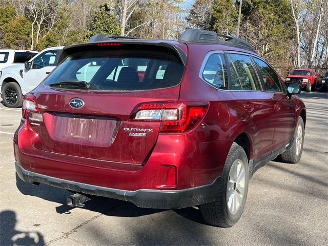 2017 Subaru Outback Base