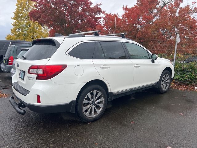 2017 Subaru Outback Touring