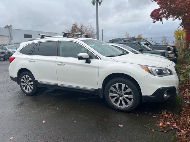 2017 Subaru Outback Touring