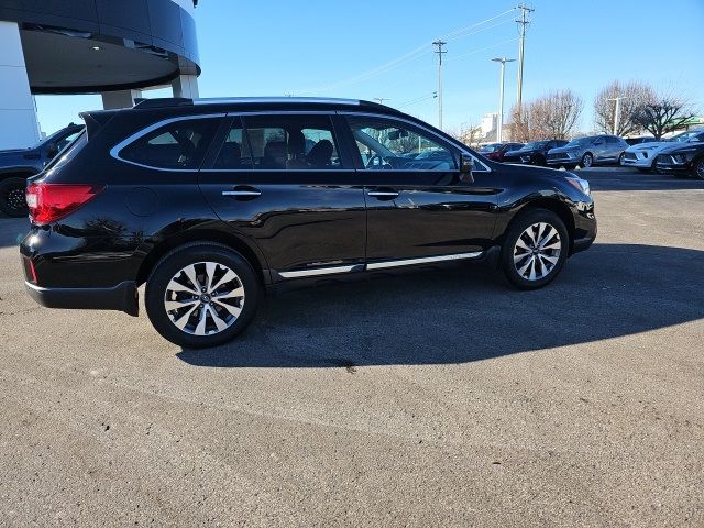 2017 Subaru Outback Touring