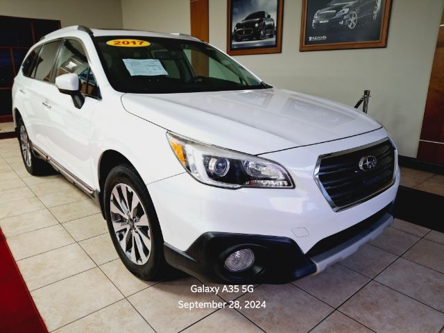 2017 Subaru Outback Touring