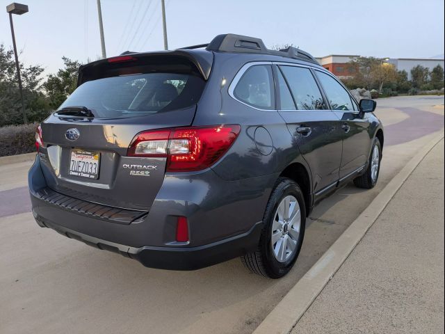 2017 Subaru Outback Base