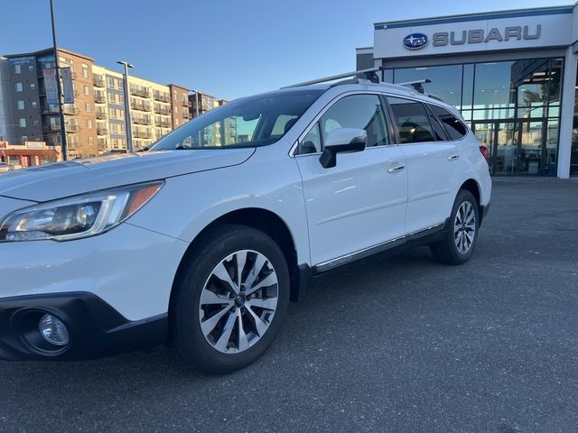 2017 Subaru Outback Touring