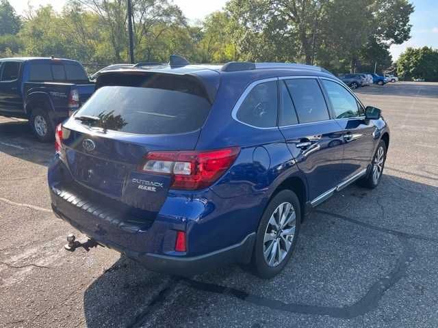 2017 Subaru Outback Touring