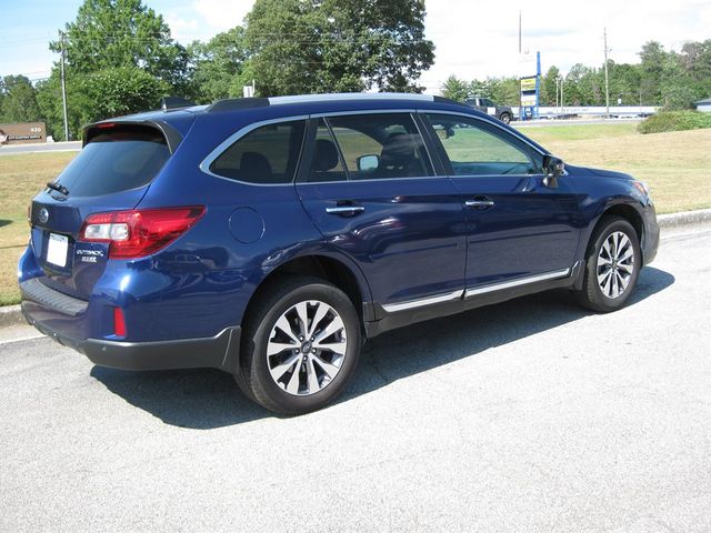 2017 Subaru Outback Touring