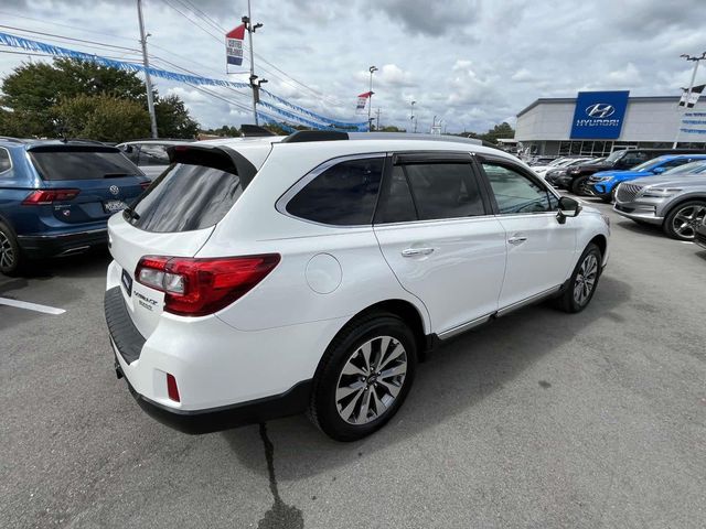 2017 Subaru Outback Touring