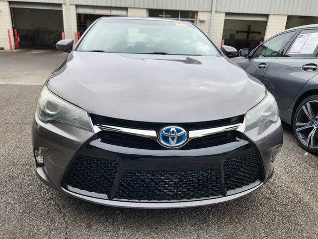 2017 Toyota Camry Hybrid SE