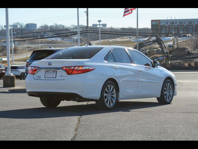 2017 Toyota Camry Hybrid XLE