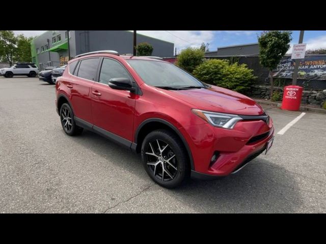 2017 Toyota RAV4 SE