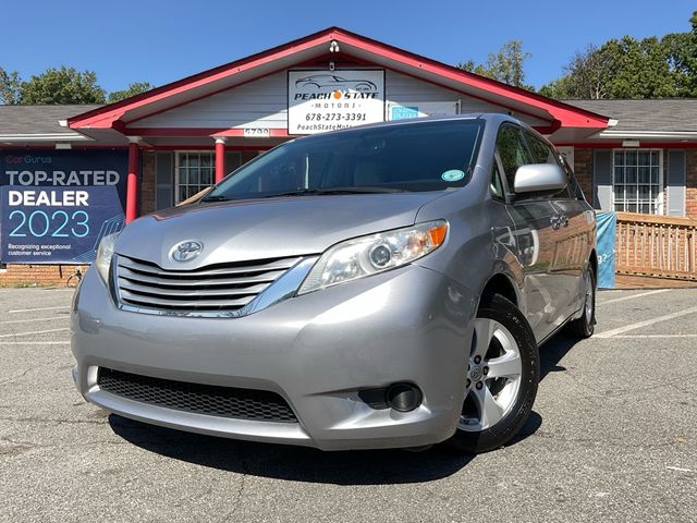 2017 Toyota Sienna 