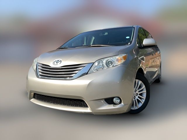 2017 Toyota Sienna 