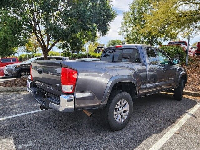 2017 Toyota Tacoma SR