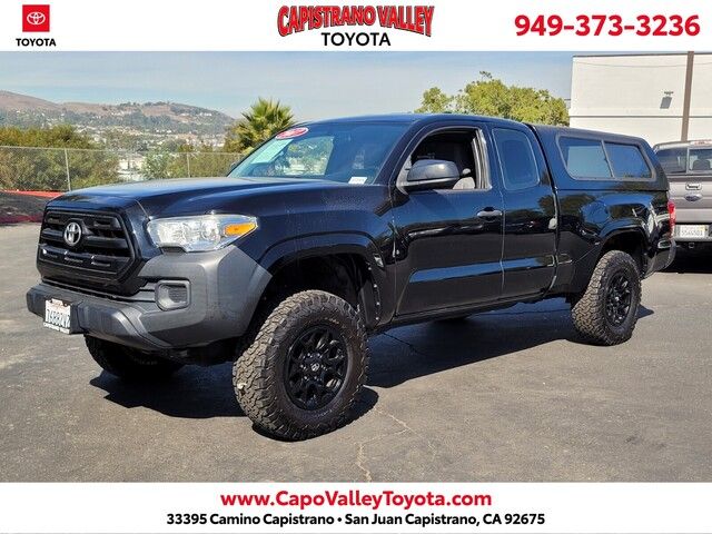 2017 Toyota Tacoma SR