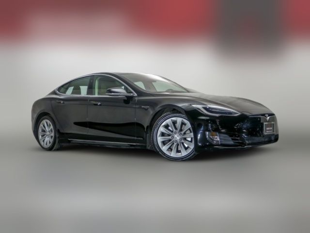 2017 Tesla Model S 90D