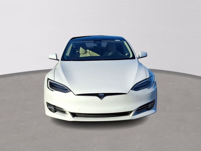 2017 Tesla Model S 90D