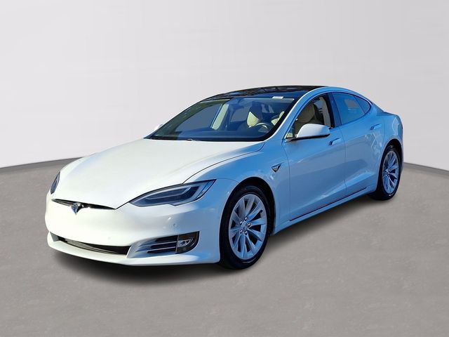 2017 Tesla Model S 90D