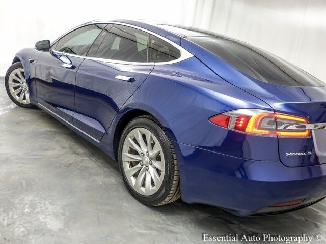 2017 Tesla Model S 90D