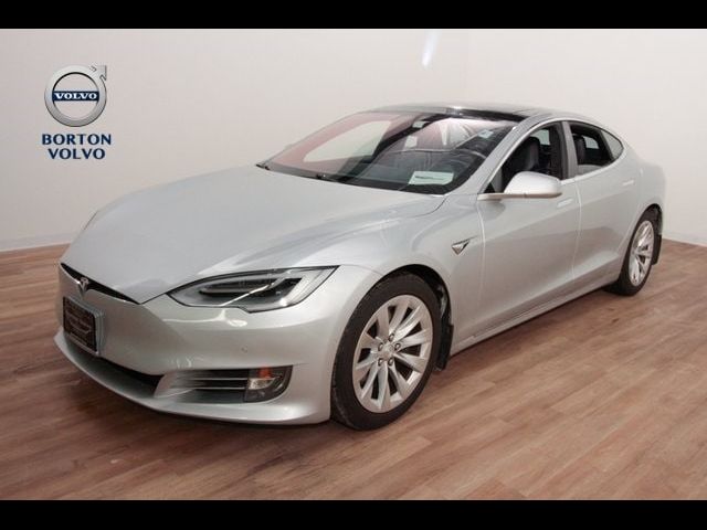 2017 Tesla Model S 90D