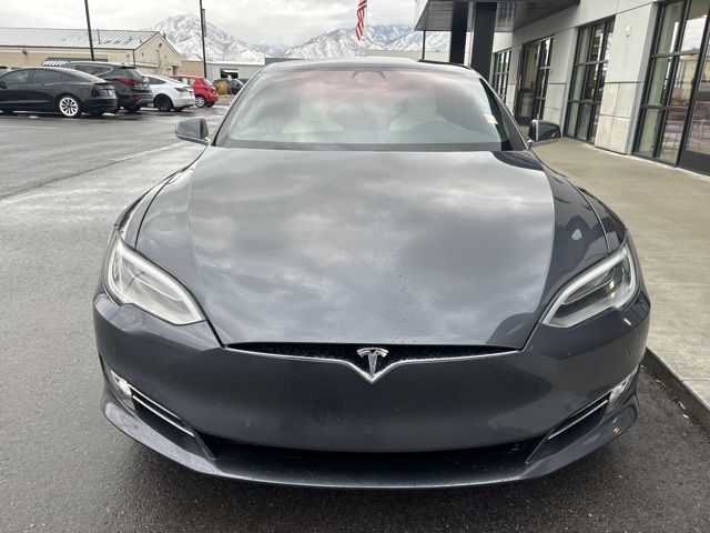 2017 Tesla Model S 90D