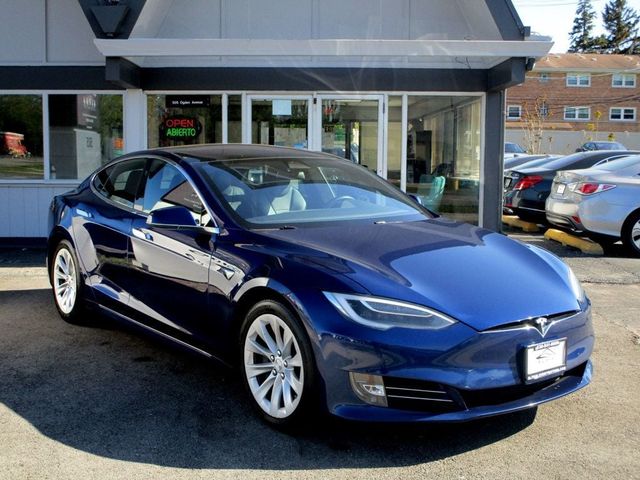 2017 Tesla Model S 90D