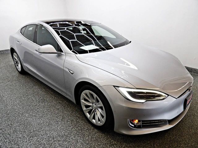 2017 Tesla Model S 90D