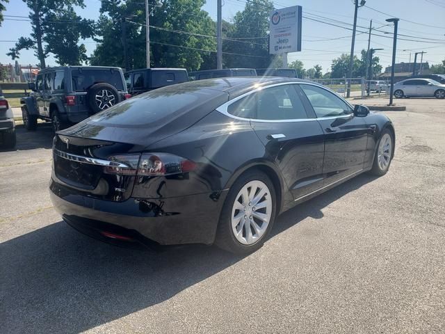 2017 Tesla Model S 75D