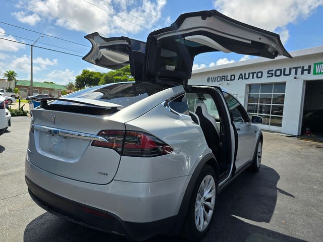 2017 Tesla Model X 75D