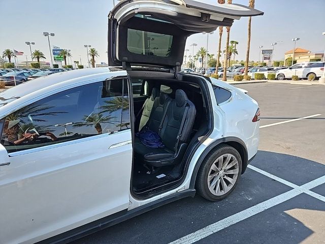 2017 Tesla Model X 90D