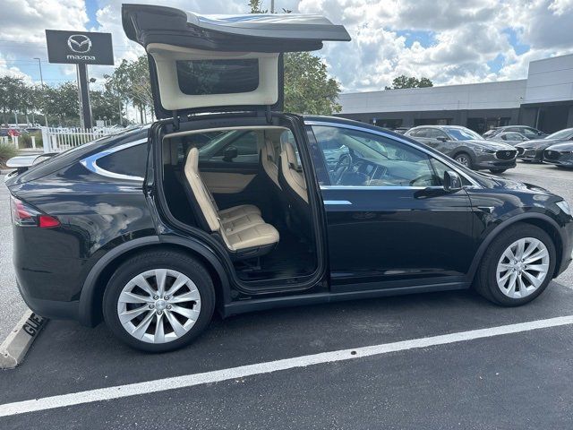 2017 Tesla Model X 75D