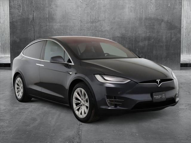 2017 Tesla Model X 90D