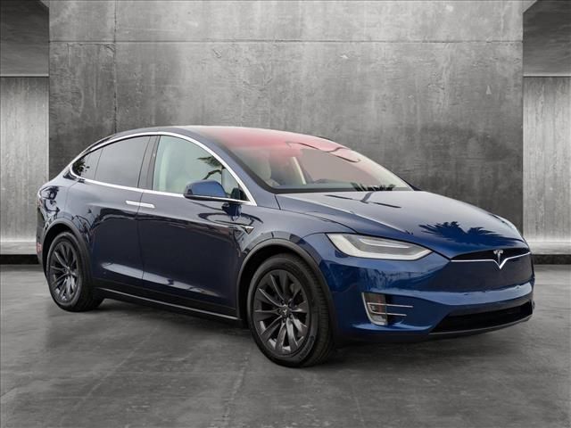 2017 Tesla Model X 90D