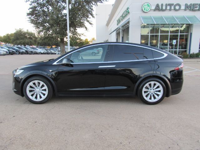 2017 Tesla Model X 90D