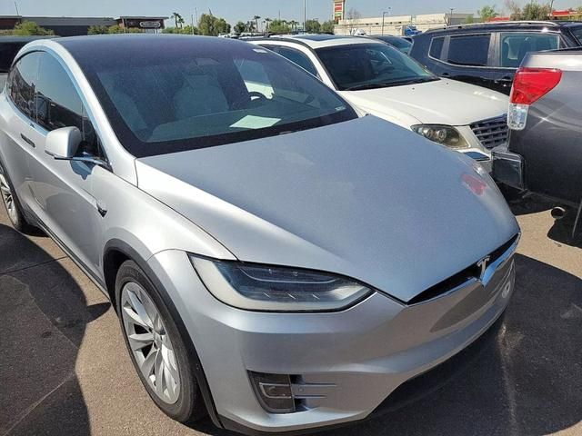 2017 Tesla Model X 90D