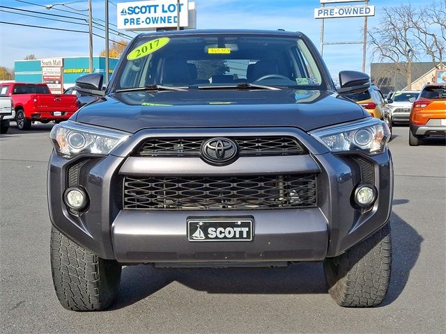 2017 Toyota 4Runner SR5