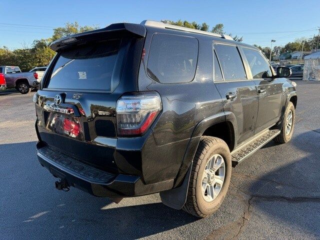 2017 Toyota 4Runner SR5