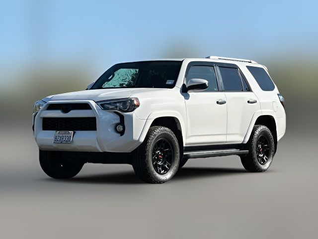 2017 Toyota 4Runner SR5