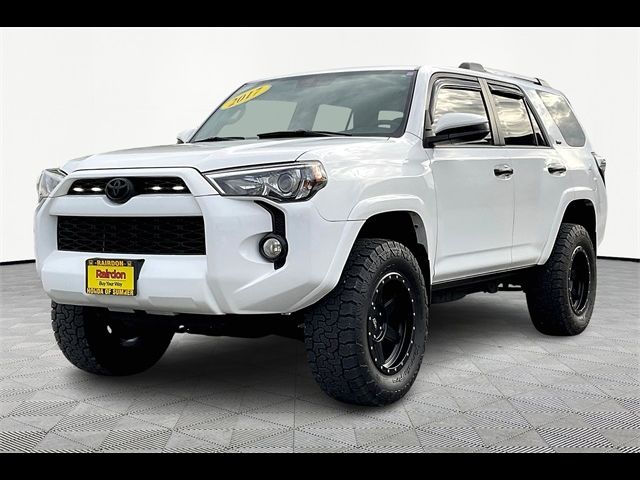 2017 Toyota 4Runner SR5