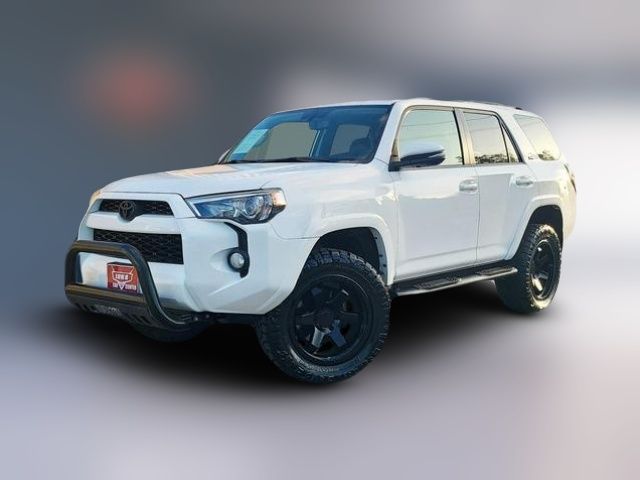 2017 Toyota 4Runner SR5