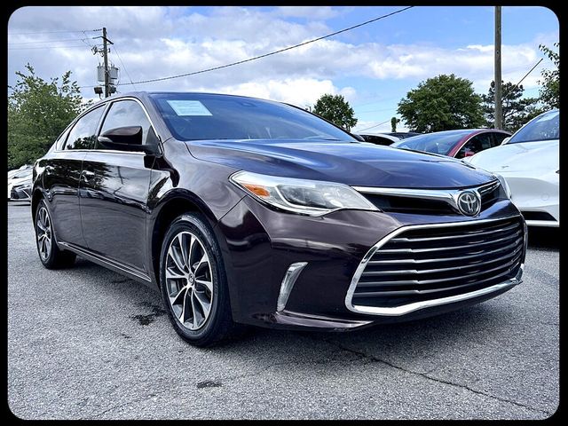 2017 Toyota Avalon XLE