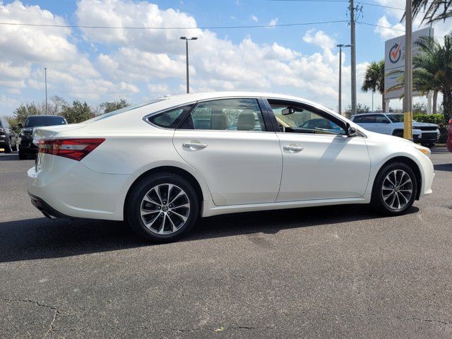 2017 Toyota Avalon XLE Premium