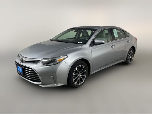 2017 Toyota Avalon XLE