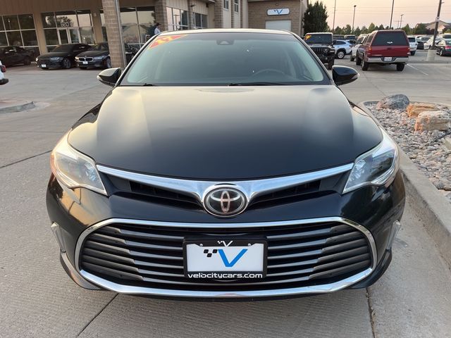 2017 Toyota Avalon XLE