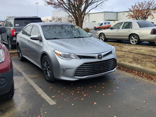 2017 Toyota Avalon XLE