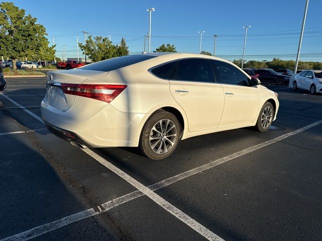 2017 Toyota Avalon XLE